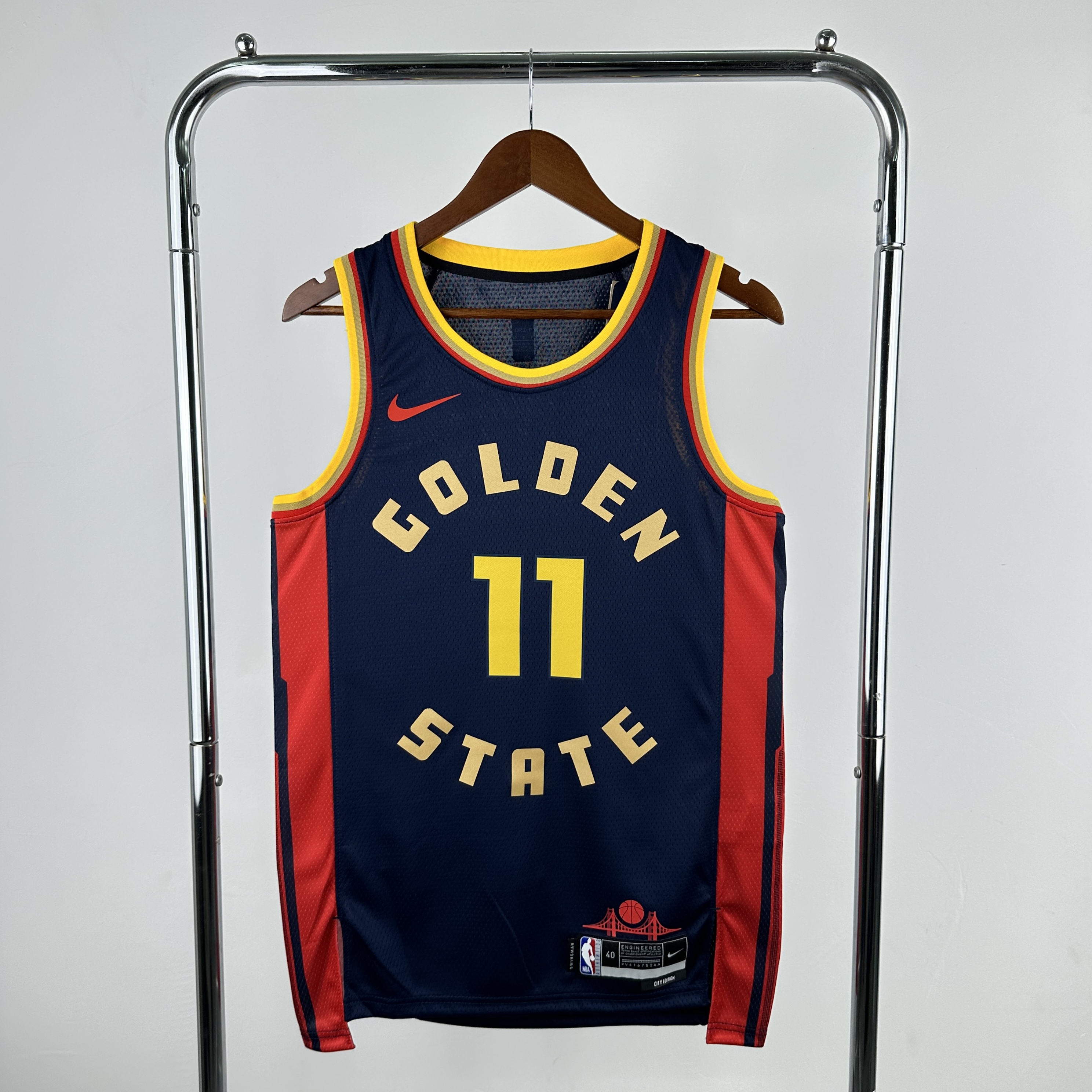 Warriors City Edition No. 11 Thompson en la temporada 25